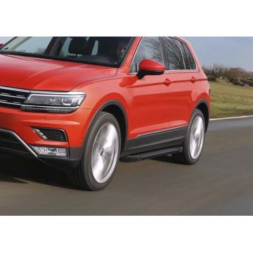 Пороги алюминиевые Rival Black Start для Volkswagen Tiguan 2016-