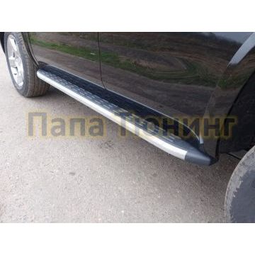 Пороги алюминиевые ТСС с накладкой для Chevrolet Tahoe 2016- Пороги алюминиевые ТСС с накладкой для Chevrolet Tahoe 2016-