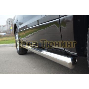 Пороги труба d76 с накладками вариант 3 РусСталь для Suzuki Grand Vitara 2012-2015