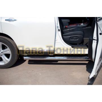 Пороги труба d76 с накладками вариант 1 РусСталь для Toyota Highlander 2010-2014