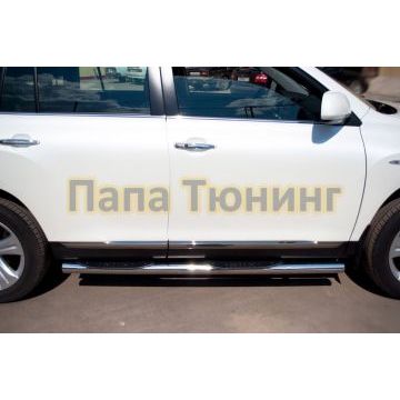 Пороги труба d76 с накладками вариант 3 РусСталь для Toyota Highlander 2010-2014