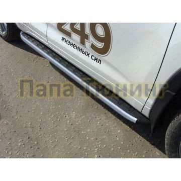Пороги алюминиевые ТСС с накладкой серебристые для Toyota Highlander 2017-2020