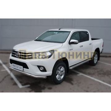 Пороги с площадкой нержавеющий лист 42 мм РусСталь для Toyota Hilux 2015-