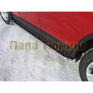 Пороги с площадкой алюминиевый лист 42 мм ТСС для Toyota RAV4 2013-2015
