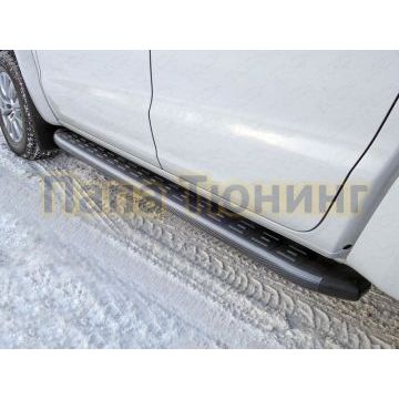 Пороги алюминиевые ТСС с накладкой чёрные для Volkswagen Amarok 2016- Пороги алюминиевые ТСС с накладкой чёрные для Volkswagen Amarok 2016-