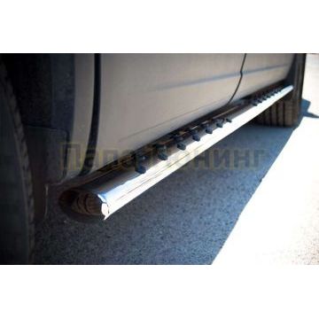 Пороги труба овальная с проступью 75х42 мм РусСталь для Volkswagen Tiguan 2011-2016