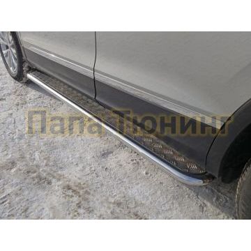 Пороги с площадкой алюминиевый лист 42 мм ТСС для Volkswagen Tiguan 2016-