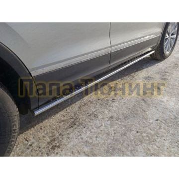 Пороги овальные с проступью 75х42 мм ТСС для Volkswagen Tiguan 2016-