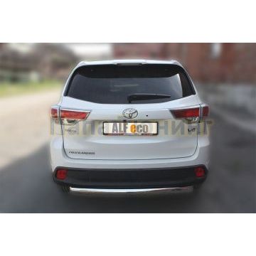 Защита заднего бампера овальная 75х42 мм ALFeco для Toyota Highlander 2014-2016