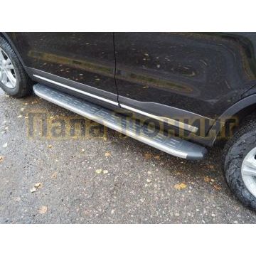 Пороги алюминиевые с пластиковой накладкой (карбон серебро) 1720 мм ТСС для Geely Atlas 2018-/Geely Atlas PRO 2021-2024