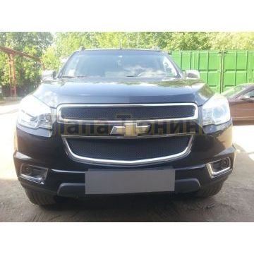 Защита радиатора Chevrolet Trailblazer 2013- (2 части) black PREMIUM