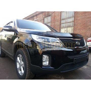 Защита радиатора KIA Sorento II 2012- black середина
