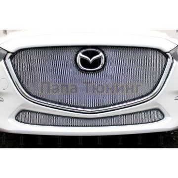 Защита радиатора Mazda 3 2016-2019 chrome низ