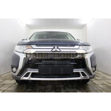 Защита радиатора Mitsubishi Outlander III 2018- (3 части) black с парктроником