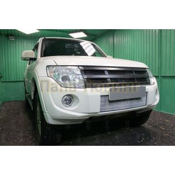 Защита радиатора Mitsubishi Pajero IV 2011-2014 chrome