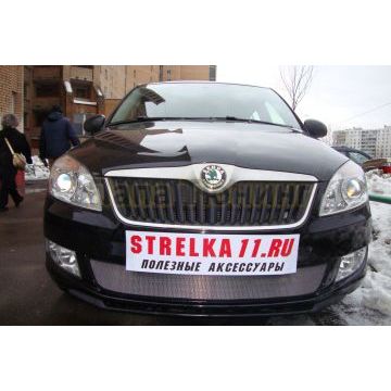 Защита радиатора Skoda Fabia 2 рестайлинг 2011-/Skoda Roomster 2011-2015 chrome
