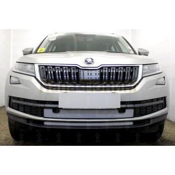 Защита радиатора Skoda Kodiaq 2016- chrome низ с парктроником (2 части)