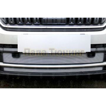 Защита радиатора Skoda Kodiaq 2016- chrome низ с парктроником (2 части)
