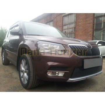 Защита радиатора Skoda Yeti City 2014- black с парктроником