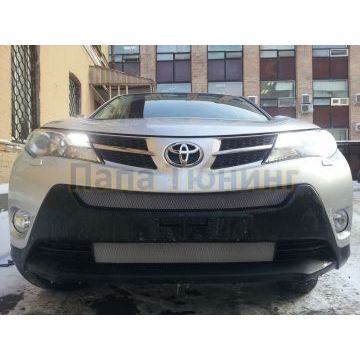 Защита радиатора Toyota RAV4 2013-2015 chrome низ (Стандарт)