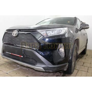 Защита радиатора Toyota Rav4 2019- black низ