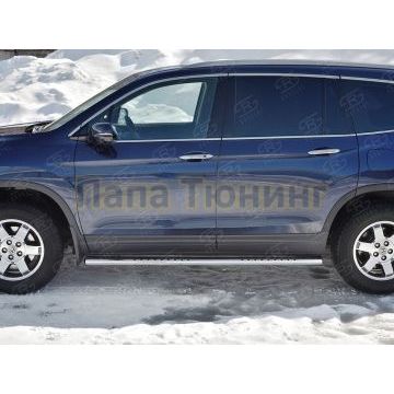 Пороги труба овальная с проступью 120x60 мм для Honda Pilot 2016-